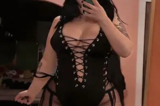 🔥🔥🔥MILF Alert 🔊🔊🔊📢📢📢MILF alert 🔥🔥🔥 Real Woman and Real Curvy💦💦💦 Available for Outcall and Factime Shows📲📲📲 - Image 6