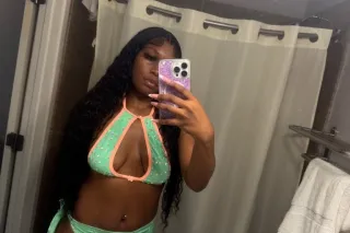 Hey Baby Its Tink 💦🥰💕Incalls/ ... - Image 1