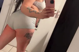 come get all of this perfection 🤤💦 - Image 5